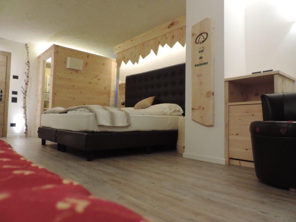 Hotel Scoiattolo Tesero Extérieur photo